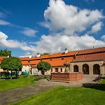 Castle & Wellness Penzion