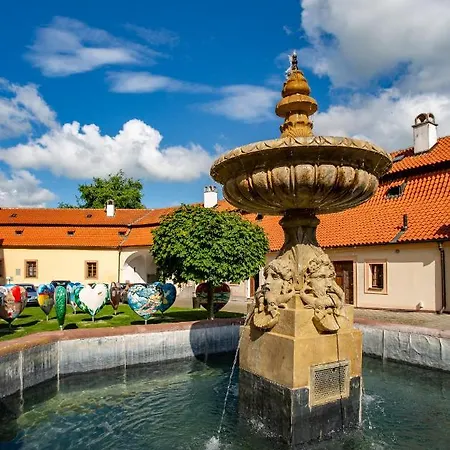 Castle & Wellness Guest house 4*