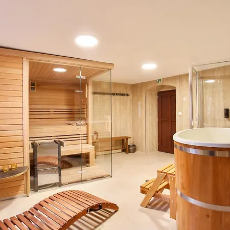 Guest house Castle & Wellness